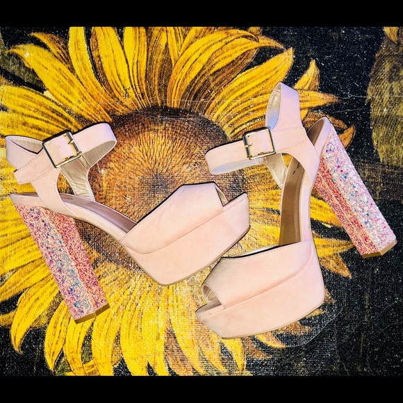 Qupid Shoes - Block Heel